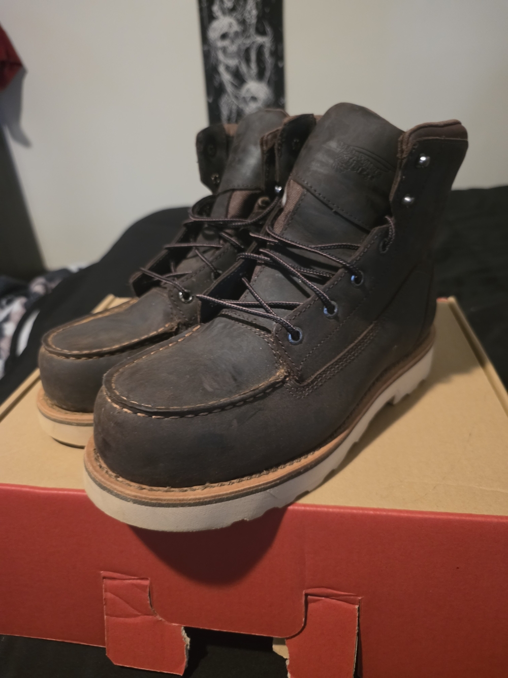Redwing Men's Traction Tred Lite